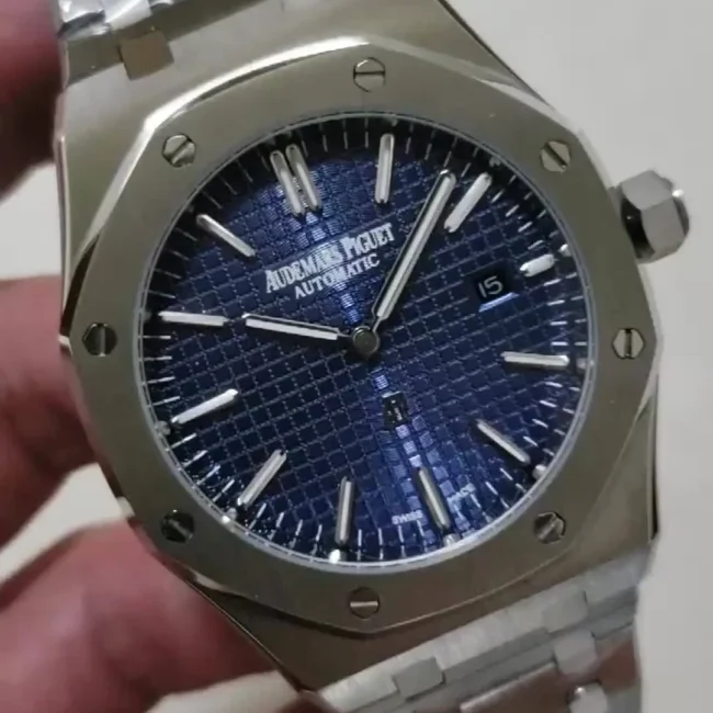 שעון רויאל אוק כחול